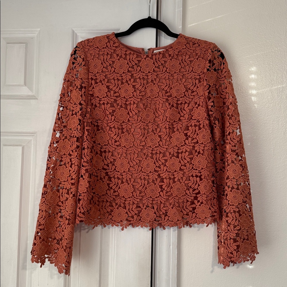 Alice + Olivia Pasha Top in Salmon size M